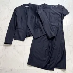 極美品】theory luxe ワンピーススーツ 濃紺 ノーカラー 38 36 - メルカリ