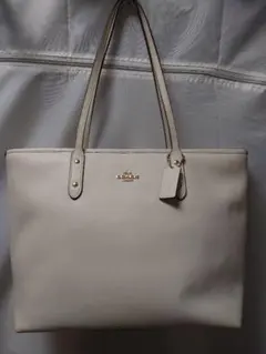 COACH ベージュ レザートートバッグ　ホワイトベージュ