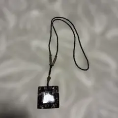 スクエア型ビーズペンダント