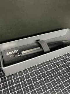 Item thumbnail for item ab19b874-48d2-40d4-9032-c9c78a008dc1