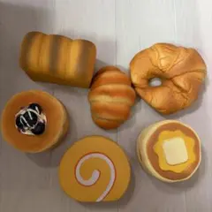 焼き立てパン6点セット フェイクパン おままごと - メルカリ