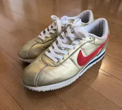 NIKE コルテッツ　ゴールドカラー 左右非対称スウッシュ