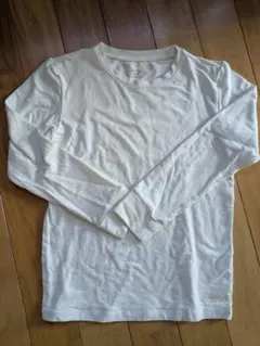 UNIQLO HEATTECH COTTON　長袖インナーシャツ 140