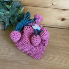 ハンドメイドいちご巾着