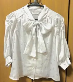 titty&co. 半袖ブラウス　花柄のサムネイル