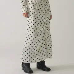 【Rey BEAMS】即日発送◎ ドットサテンスカート ホワイト