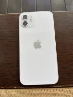 猫*様 Apple iPhone 12 ホワイト 本体