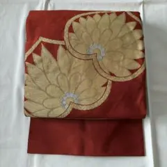 名古屋帯 松葉仕立て 赤茶色 金色の大きな花柄 レトロ アンティーク 短め