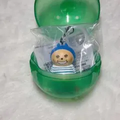 ガチャ でこぼこフレンズ　くいしんボン　めじるしアクセサリー