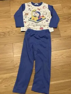 ドラえもん　長袖　パジャマ　120