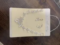 ★【新品未使用】ネックレス・ピアス