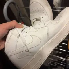 NIKE AIR FORCE 1 MID ホワイト スニーカー