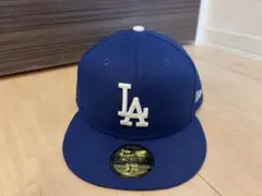 Item thumbnail for item 48c9befe-421d-4b73-b68f-a6191f3fbaf7