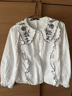ZARA 刺繍付きホワイトシャツ 長袖