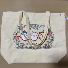 ちいかわ　刺繍入りのトートバッグ クリーム色