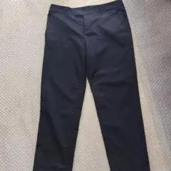 ユニクロ☆黒☆スマートアンクルパンツ☆Мサイズ