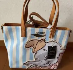【新品未使用】loungefly ディズニー　ダンボ　ショルダーバッグのサムネイル