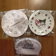 モスバーガー福袋　My Melody & Kuromi プレートセット