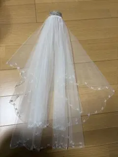 ホワイト刺繍入り二段式ウェディングベール