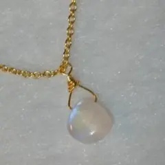レインボームーンストーン(天然石)ネックレス