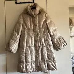 値下げしました。シマダジュンコ　リアルファー付きベージュダウンジャケットM〜L
