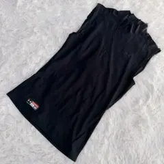 【c8271】UNDER ARMOUR タンクトップ　ネイビーのサムネイル