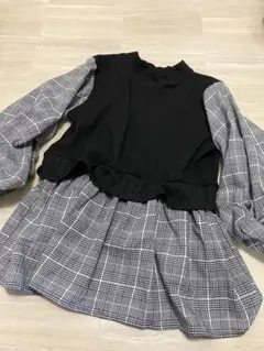 可愛い黒とチェック柄の長袖カットソー