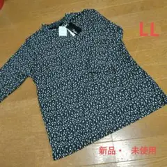 ギャザー Tシャツ