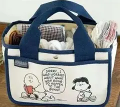 PEANUTS　トートバッグ　未使用　スヌーピーハンドバッグ