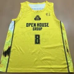 群馬クレインダーズ パープルユニフォーム #4 トレイ・ジョーンズ選手