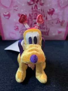 新品タグ付き　ミニーファンダーランド　パルパルーザ　プルート　ぬいぐるみバッジ