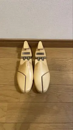 カ*ズ様 J.M.WESTON シューツリー 041L サイズ5のサムネイル