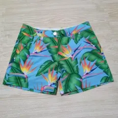 LOUDMOUTH フラミンゴ柄 ショートパンツ - メルカリ