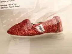 断捨離間近　新品　未使用品✨　可愛いTOMSキーホルダー