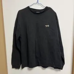 ブラック 長袖カットソー 刺繍ロゴ付き