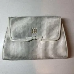 Hanae Mori ホワイト クラッチバッグ