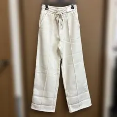GUアイボリー ワイドパンツ スウェット素材