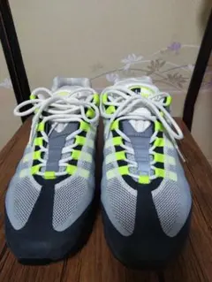 NIKE　エアマックス95 NO-SEW イエロー　511306-040