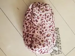 ハローキティ ヒョウ柄ポーチ