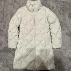 UNIQLO サイズM パウダーソフトダウンジャケット アイボリー