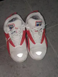 Reebok Classic ホワイト/レッド スニーカー