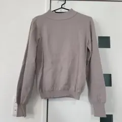 未使用GRLニット 長袖セーター Sサイズニット　ベージュニット　シンプルニット