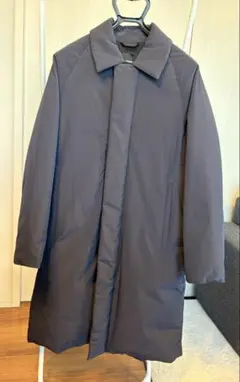 美品　Theory 濃紺中綿コート
