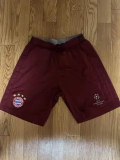 adidas FC Bayern Munich ハーフパンツ