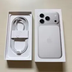iPhone 17 Pro 箱のみ 付属品ケーブル付き