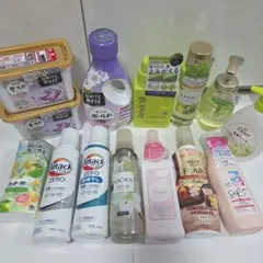 日用品まとめ売り１４点ReWEAR FANDLY 柔軟剤セット 日用品まとめ売り14点ReWEAR FANDLY 柔軟剤セット - メルカリ