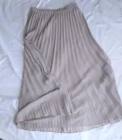 UNIQLO　グレー プリーツスカート Mサイズ