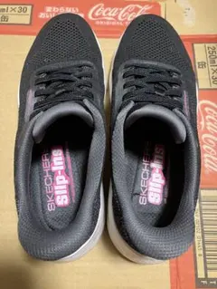 値下げSKECHERS Slip-Ins ブラック