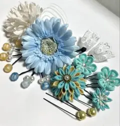 ブルーのつまみ細工髪飾り　成人式、卒業式