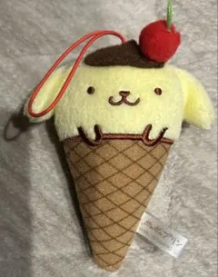 ポムポムプリン　アイスクリームマスコット　ぬいぐるみキーホルダー